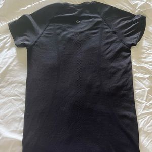 Lululemon swiftly tech shirt
